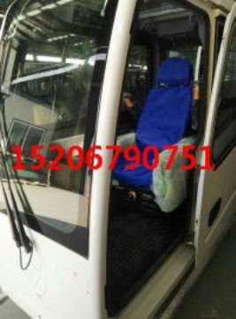 點(diǎn)擊查看詳細(xì)信息<br>標(biāo)題：中聯(lián)吊車駕駛室總成 帶內(nèi)飾  閱讀次數(shù)：4109